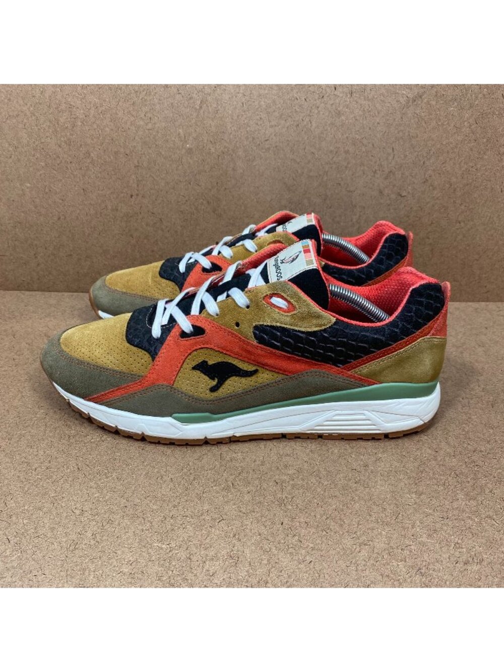 KangaROOS Runaway Rainbow Trout Limited Edition Sneakers Handcrafted Mens SZ11.5